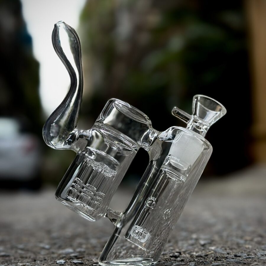 Tẩu Thủy Tinh Bậc Thang